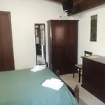Holiday Residence Πανσιόν 4*