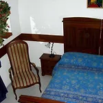 Holiday Residence Πανσιόν