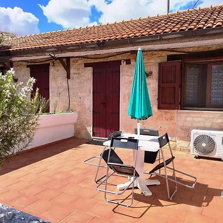 假日公寓酒店 招待所 3*