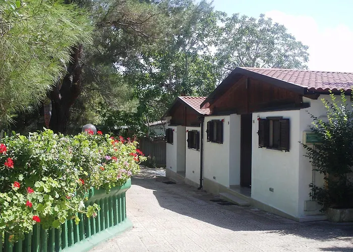 Holiday Residence Гостевой дом 3*