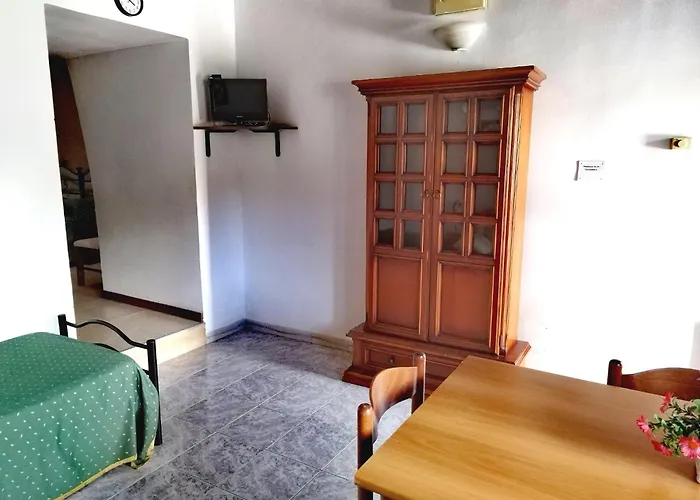 Holiday Residence Гостевой дом 3*