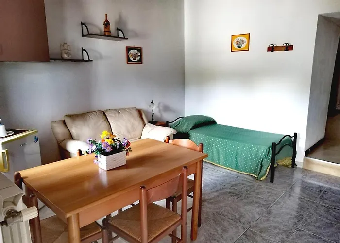 Holiday Residence Гостевой дом Казамассима