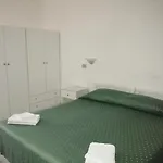 게스트하우스 Holiday Residence 투리