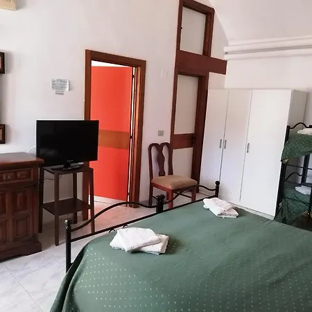 Holiday Residence Guest house