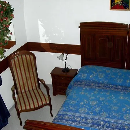 Holiday Residence Гостевой дом