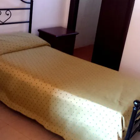 Pensión Holiday Residence 4*